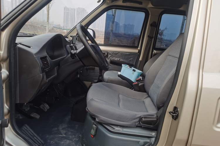 Used Wuling Rongguang 2021 1.5L Extended Basic Version L3C