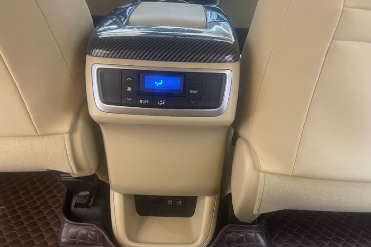 Used Toyota Highlander 2021 2.0T Four-Wheel Drive Elite Edition 7-Seater