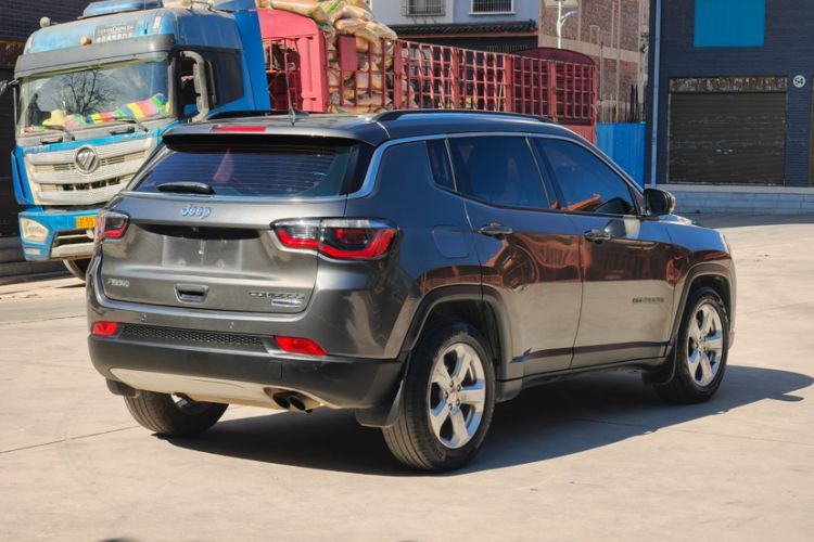 Used Jeep Compass 2017 200T Automatic Family Edition