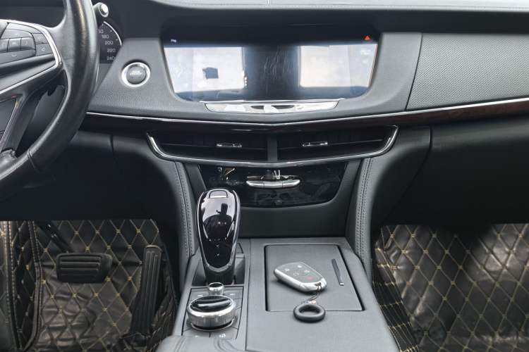 Used Cadillac CT6 2021 28T Elite Edition Audio And AC Panel