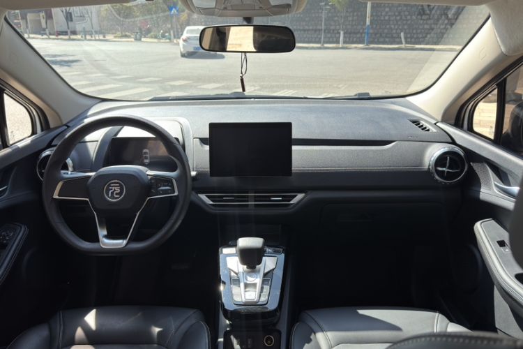 Used BYD Yuan New Energy 2019 EV535 Smart Connect Trendsetting Model