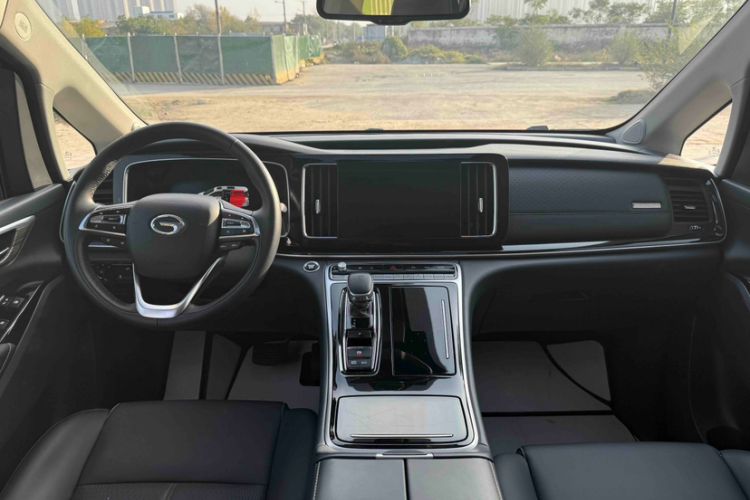 Used GAC Trumpchi M8 2023 Lingxiu Series 390T Prestige Edition
