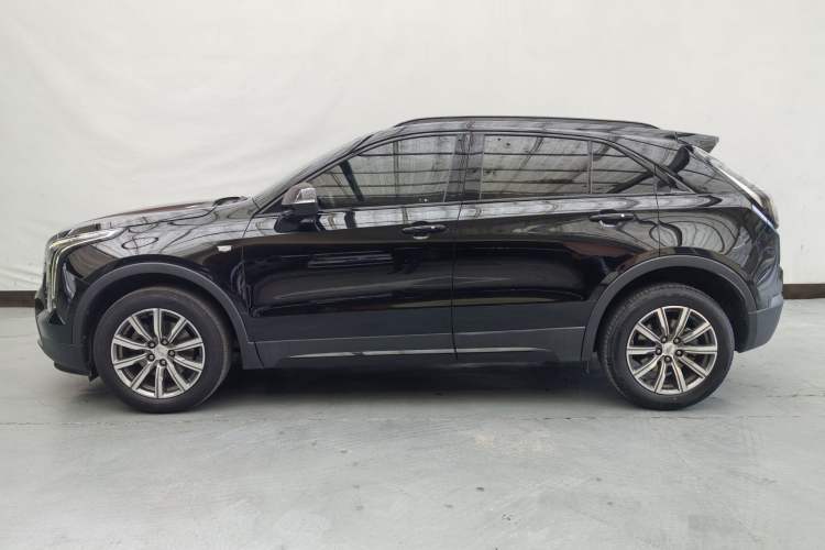 Used Cadillac XT4 2018 28T Two-Wheel Drive Luxury Sport Model
