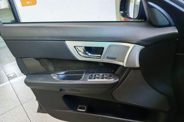 Used Jaguar XF 2015 XF 3.0 SC R-Sport Luxury Edition