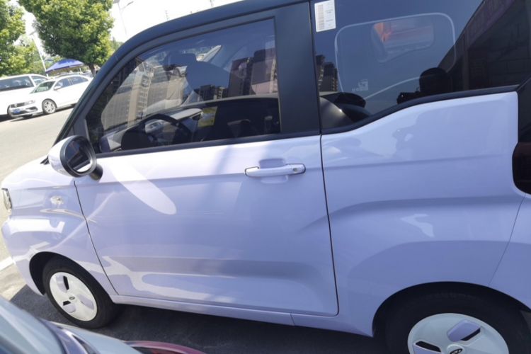 Used Chery New Energy QQ Ice Cream 2022 170km Sundae Phosphate Lithium-Ion
