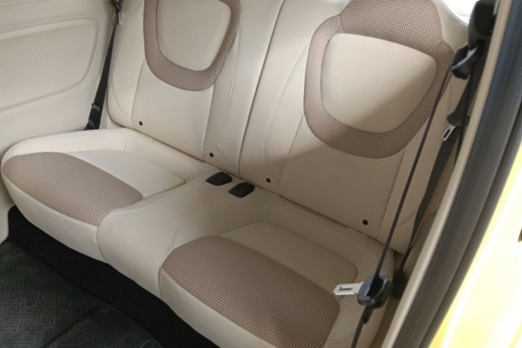 Used Wuling Hongguang MINIEV 2024 3rd Generation 170 km Interior 4