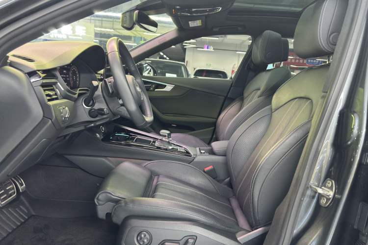 Used Audi A4L 2023 40 TFSI Bang & Olufsen Starry Night Edition Interior 1