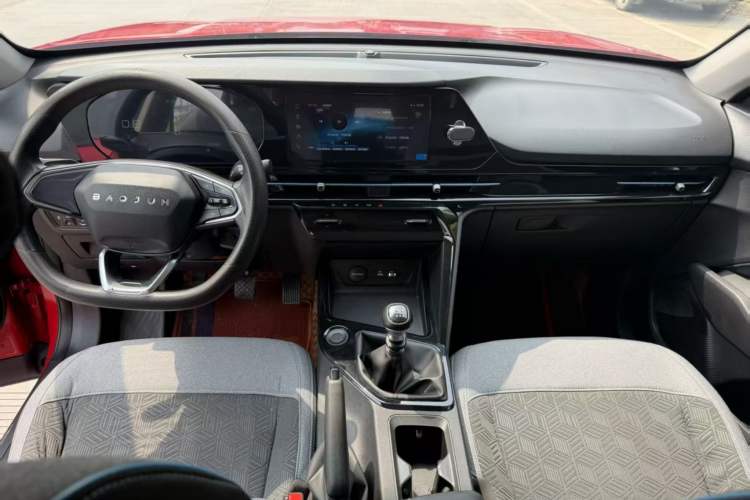 Used Baojun RC-6 2019 1.5T Manual Elite Version with 24-Hour Online Service