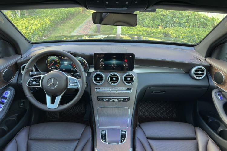 Used Mercedes-Benz GLC 2020 Facelift GLC 300 L 4MATIC Dynamic Edition
