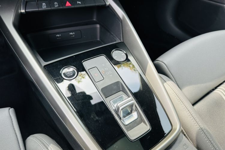 Used Audi A3 2024 Sportback 35 TFSI Fashionable Sports Model Interior 7