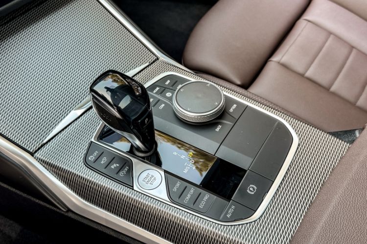 Used BMW 3 Series 2020 Restyled 325i M Sport Night Edition Package
