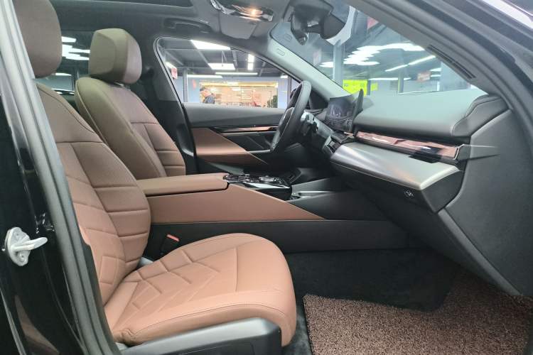 Used BMW 5 Series 2026 530Li Leading M Sport Package