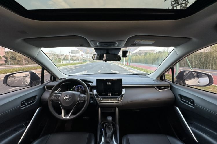 Used Toyota FRONTLANDER 2023 2.0L Smart Electric Hybrid Dual-Engine Leading Edition
