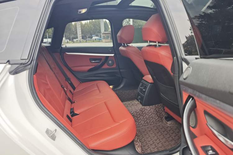 Used BMW 3 Series GT 2020 320i M Sport Night Edition
