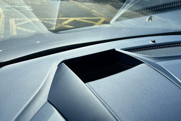 Used Buick GL8 2020 Avenir Avia Four-Seat Luxury Edition