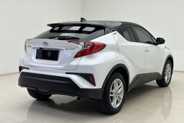 Used Toyota C-HR 2021 2.0L Comfort Edition Exterior 4