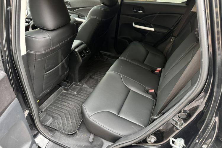 Used Honda CR-V 2015 2.4L two-wheel drive luxury version
