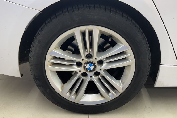 Used BMW 3 Series 2017 320Li Fashion Model
