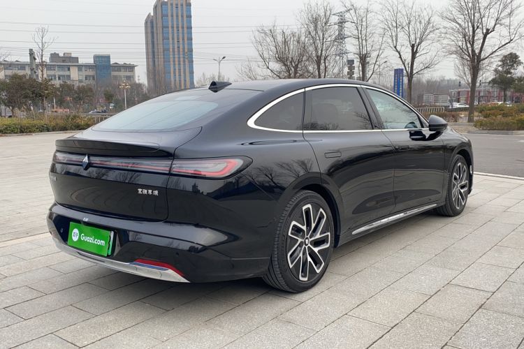 Used Baojun Enjoy 2025 All-Electric 600km Luxury Edition
