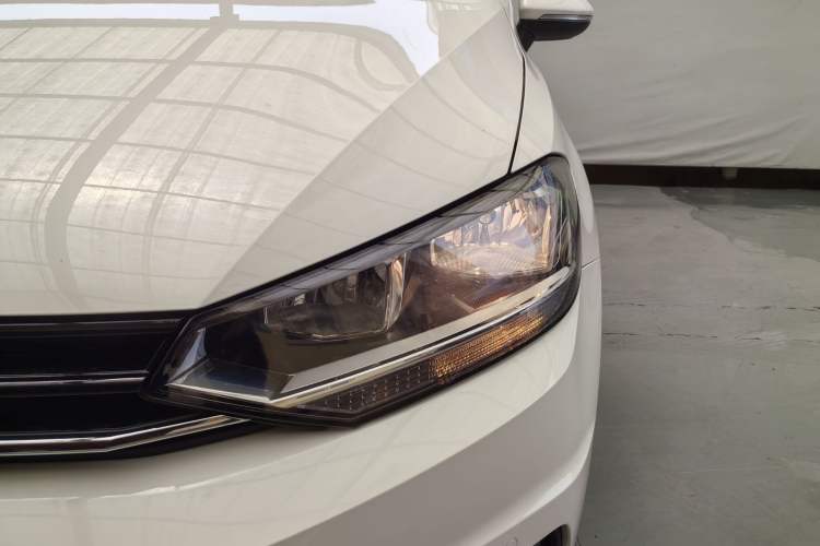 Used Volkswagen Touran 2018 Volkswagen Touran L 280TSI DSG Comfort Edition 7 Seats China VI Standard