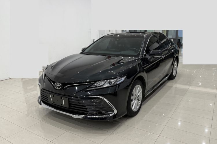 Used Toyota Camry 2023 2.0G Luxury Edition
