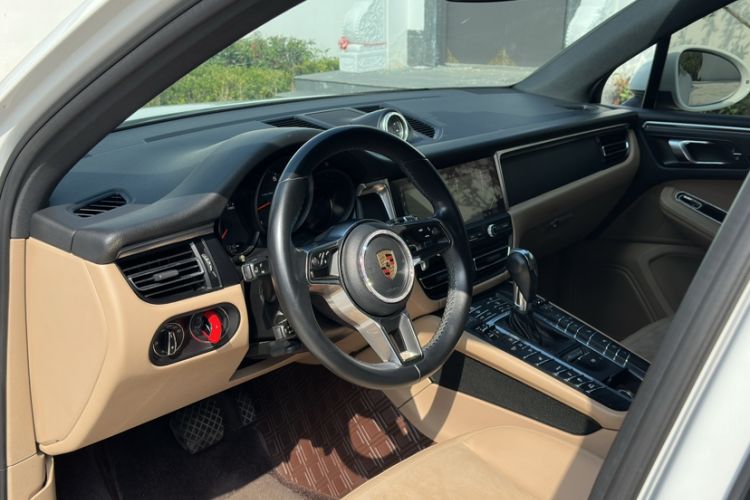 Used Porsche Macan 2018 Macan 2.0T