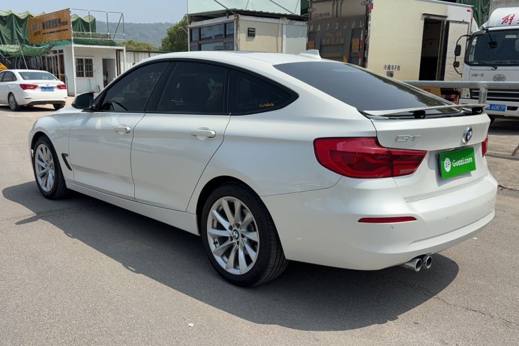 Used BMW 3 Series GT 2018 320i Sport Edition

