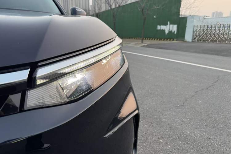 Used Honda Breeze 2025 240TURBO Two-Wheel-Drive Luxury Edition 5 Seats
