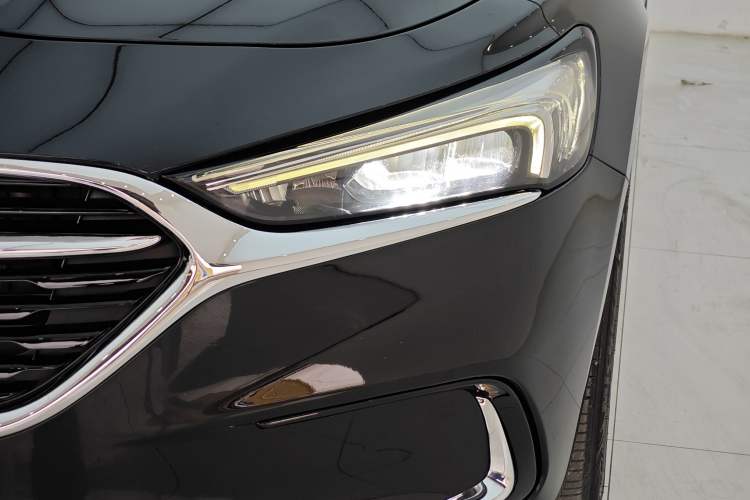 Used Buick LaCrosse 2021 552T Luxury Version
