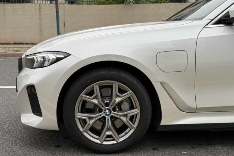 Used BMW i3 2025 eDrive 35 L
