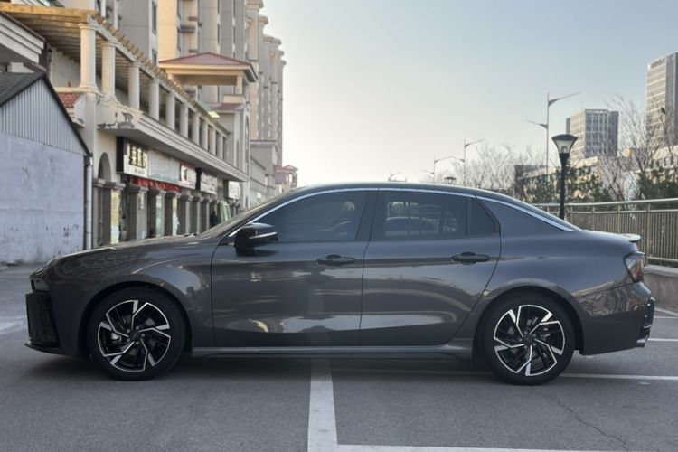 Used Lynk & Co 03 2023 1.5TD DCT JingPro
