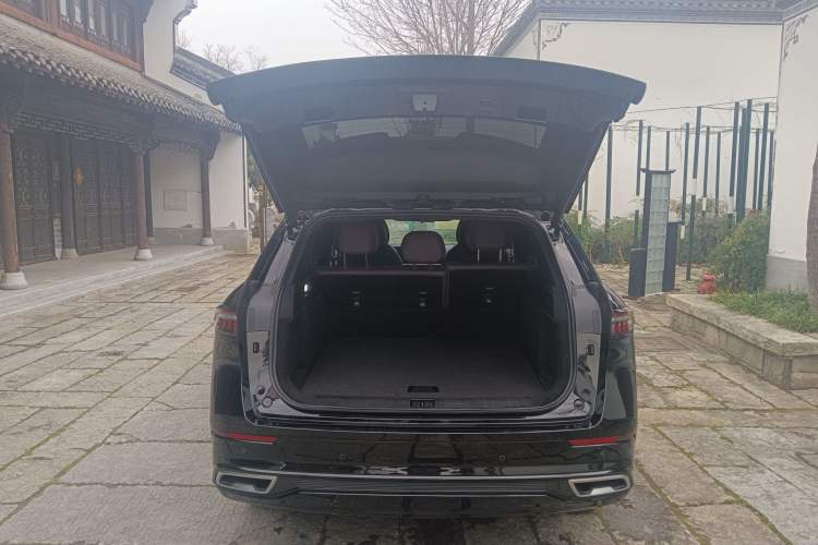 Used Chery Tiggo 9 2025 2.0T Automatic Two-Wheel Drive Luxury Edition 5 Seats