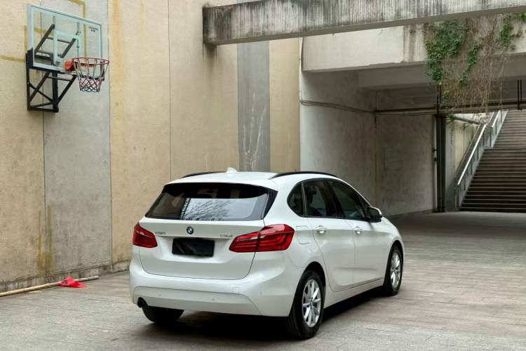 Used BMW 2 Series Active Tourer 2016 218i Fashion Model Exterior 4