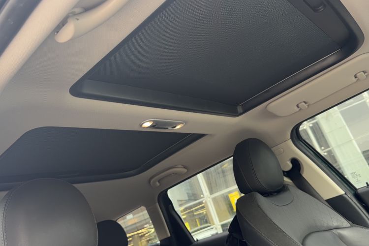 Used MINI Clubman 2016 Revised Version 1.5T COOPER Connoisseur Edition Headliner