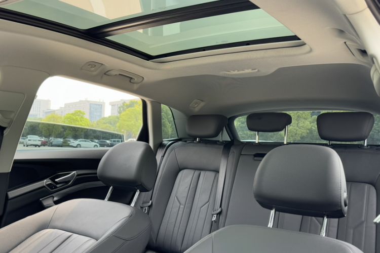 Used Audi e-tron 2019 55 quattro Fashion Edition