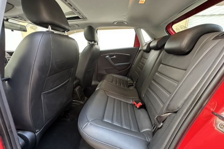 Used Volkswagen Polo 2016 1.6L Automatic Luxury Model
