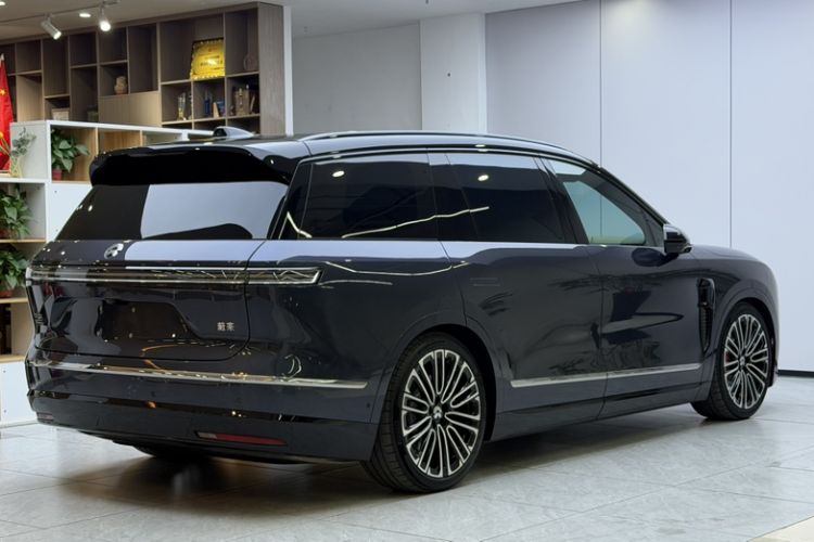 Used Nio ES8 2026 Model 6-seat Executive Signature Edition Exterior 3