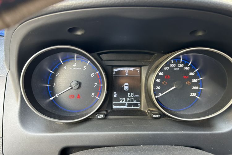 Used FORTHING Joyear X5 2015 1.6L Manual Luxury Model
