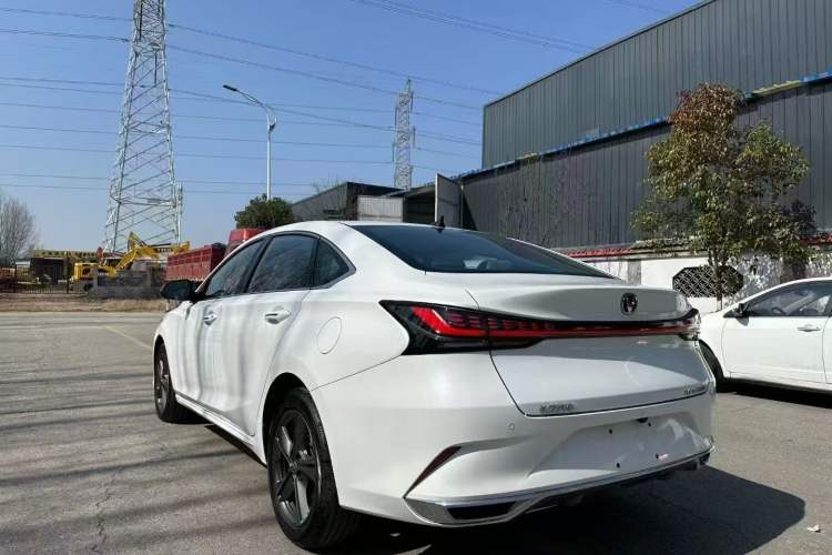 Used CHANGAN Ruicheng PLUS 2023 1.5T DCT Prestige Edition Exterior 4