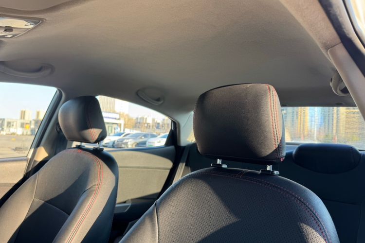 Used Kia K2 2015 Sedan 1.4L Automatic GLS Headliner