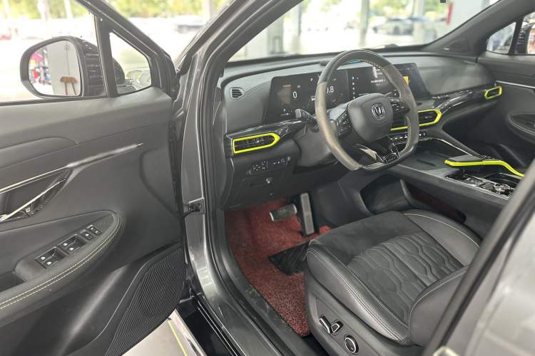 Used Changan UNI-T 2022 1.5T Sport Edition Flagship Version
