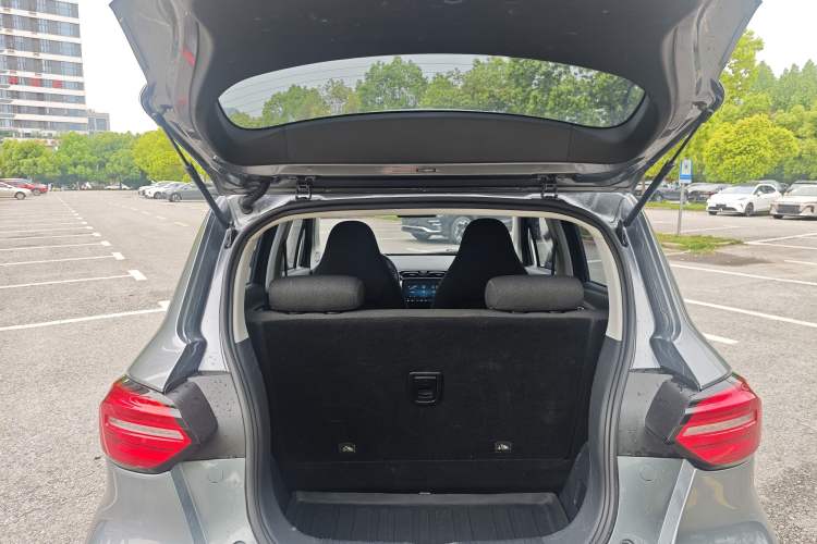 Used Leapmotor T03 2021 400 Lite Edition - Lithium-Ion Battery Trunk