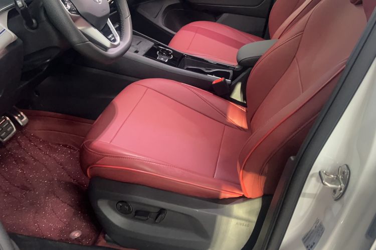 Used Volkswagen Tayron 2025 Tharu L 330TSI Two-Wheel Drive Elite City Package