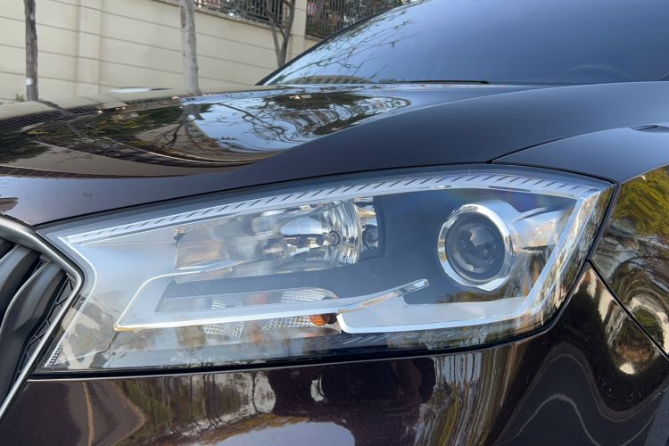 Used BORGWARD BX7 2018 28T Front-Wheel Drive Quality Enjoyment Version 5 Seats China VI Emission Standard