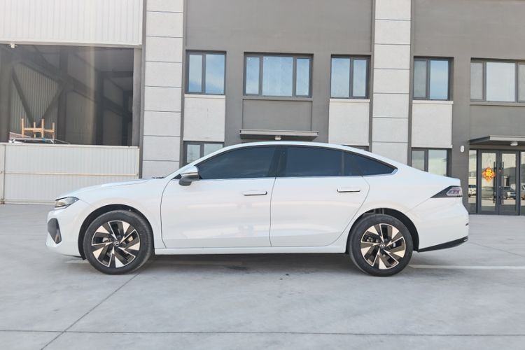 Used Volkswagen Sagitar 2026 Model L 300TSI DSG Elite Version
