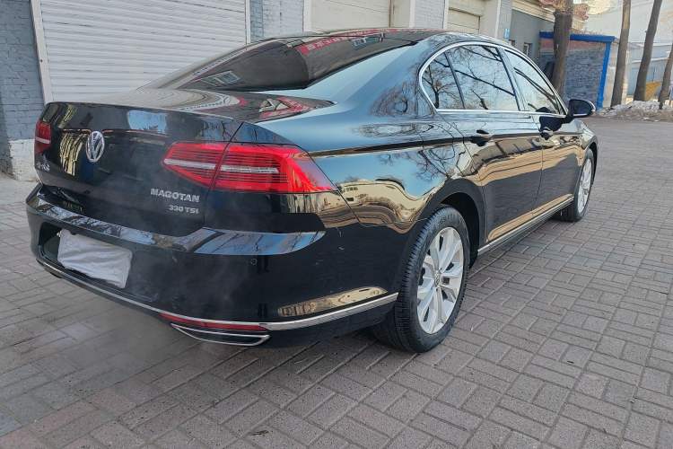 Used Volkswagen Magotan 2017 330TSI DSG Luxury Model