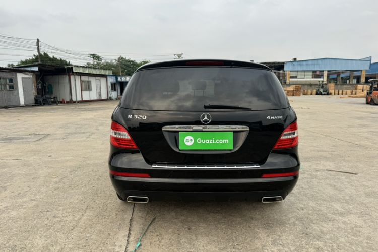 Used Mercedes-Benz R-Class 2017 R 320 4MATIC Business Edition Prestige Model Exterior 5