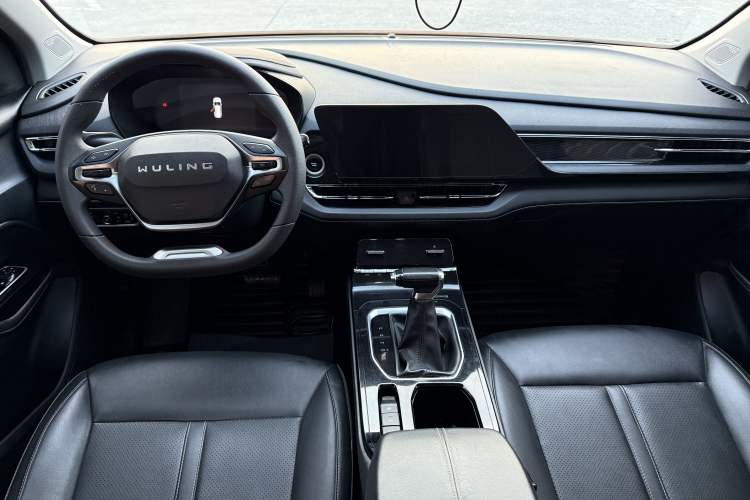 Used Wuling Victory 2020 1.5T CVT Luxury Model