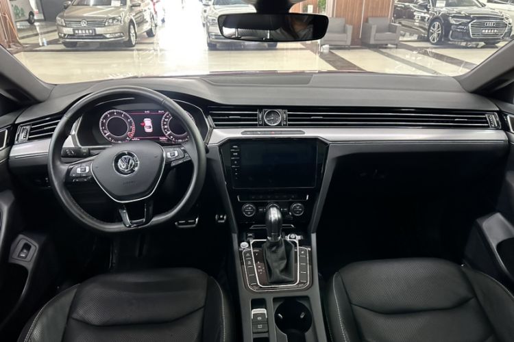 Used Volkswagen FAW-Volkswagen CC 2019 330TSI Glamour Edition China V Standard Interior 1