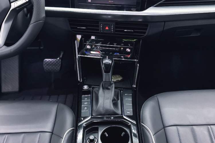 Used Volkswagen Passat 2022 330TSI Starry Elite Edition
